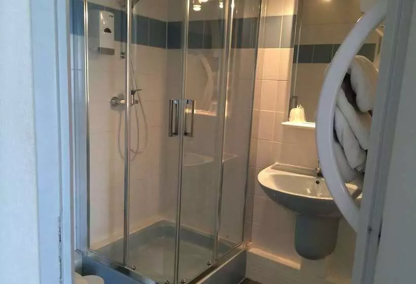 酒店 Hôtel Restaurant Le Calice Du Gevaudan   A75