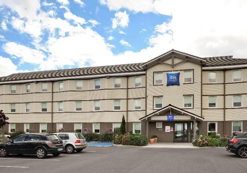 בית מלון כפרי Ibis Budget Bayeux