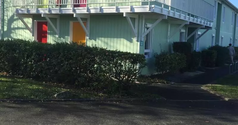 هتل Kyriad Direct Saintes