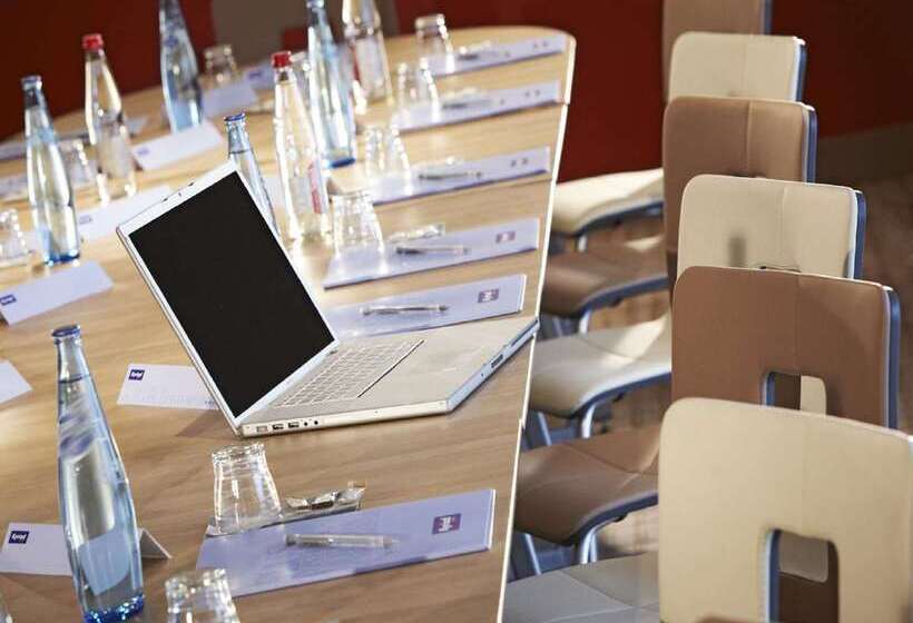 هتل Ibis Douai Dechy