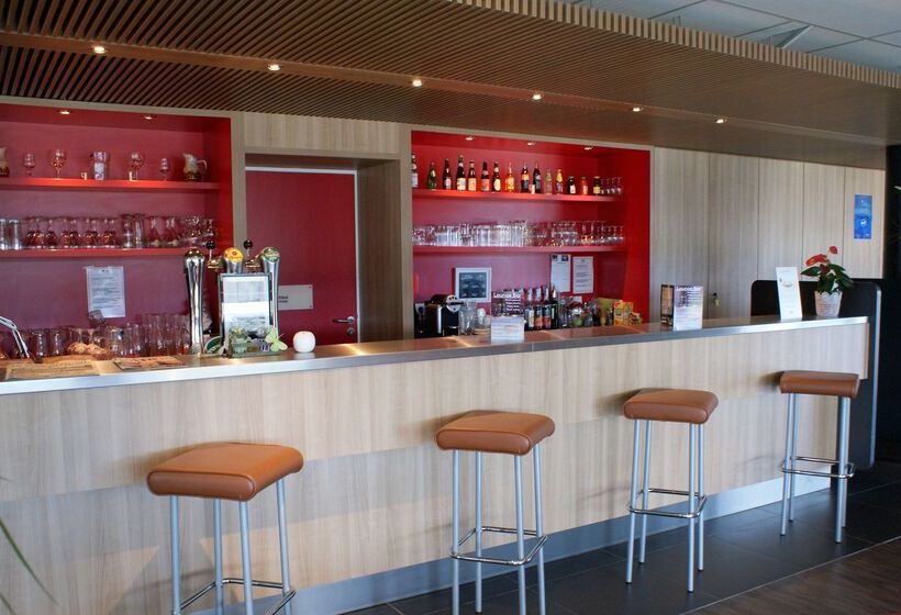 هتل Ibis Douai Dechy