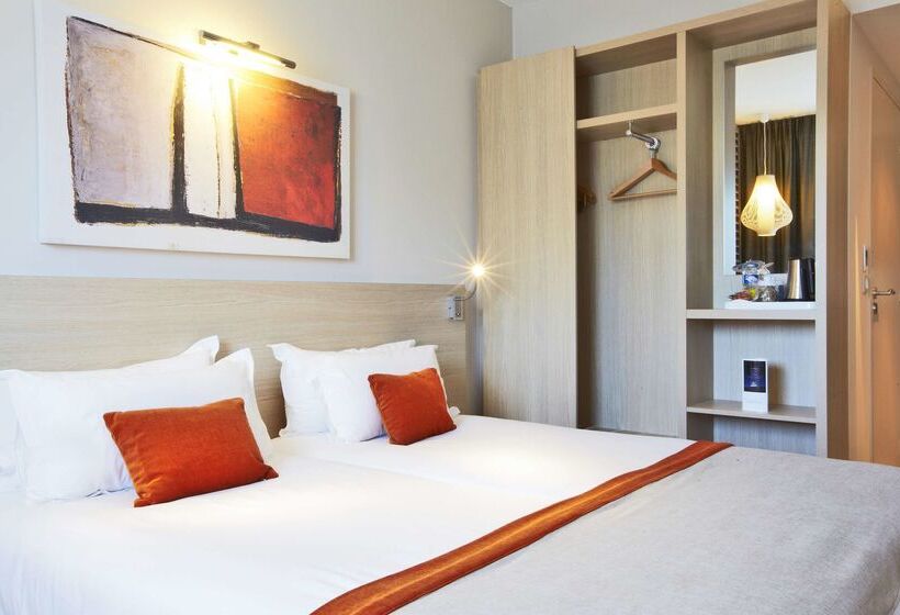 هتل Kyriad Prestige Vannes Centre  Palais Des Arts