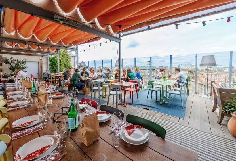 Hotel Mama Shelter Bordeaux Centre