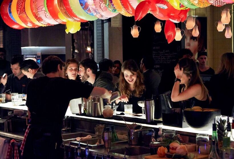 ホテル Mama Shelter Bordeaux Centre