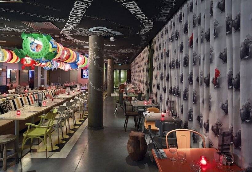 Отель Mama Shelter Lyon