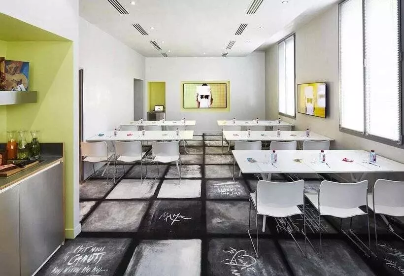 Hotel Mama Shelter Lyon