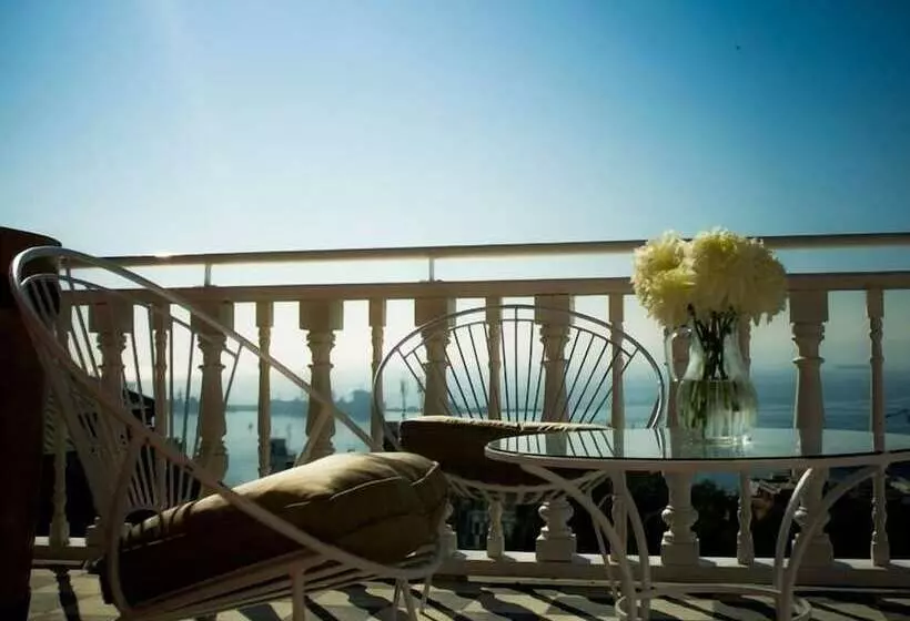 هتل Palacio Astoreca