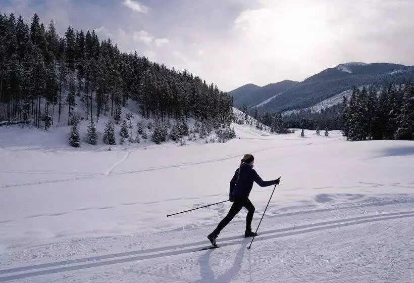 בית מלון כפרי The Approach