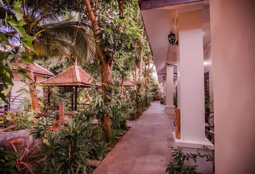 호텔 The Sanctuary Villa Battambang