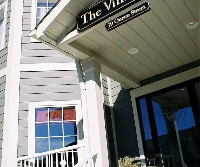Hotelli The Village Inn Of Lakefield