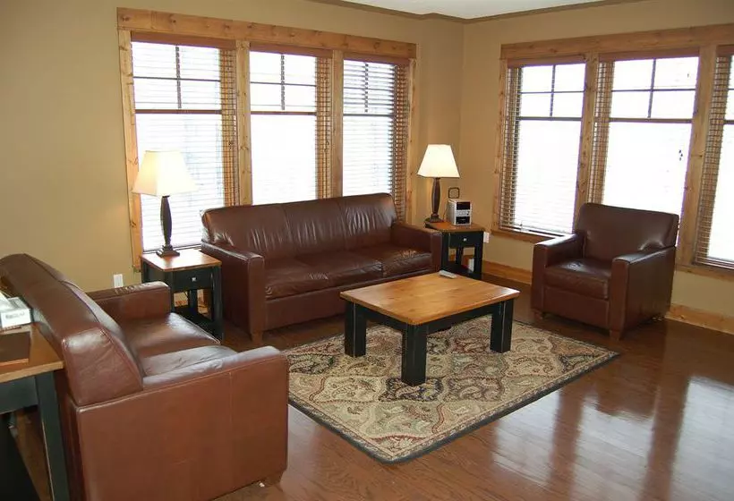 酒店 Trickle Creek Condos