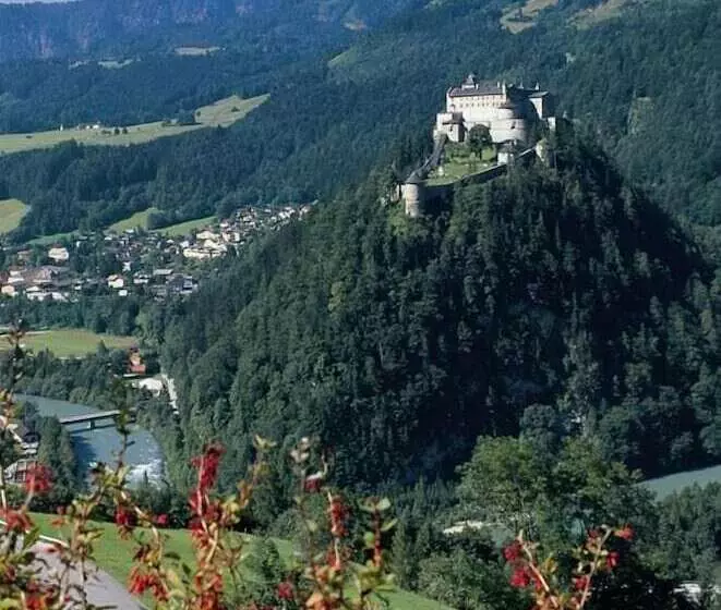 فندق Werfenerhof