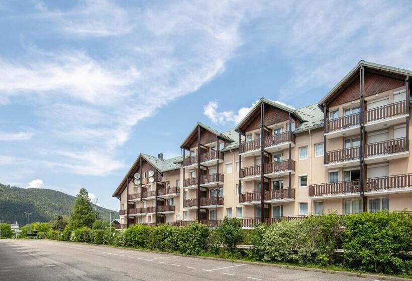 Vacanceole  Residence La Croix Margot