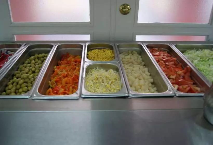 Albergue Inturjoven Huelva Hostel