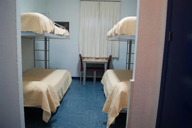 Albergue Inturjoven Huelva   Hostel