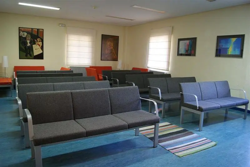 Albergue Inturjoven Huelva   Hostel