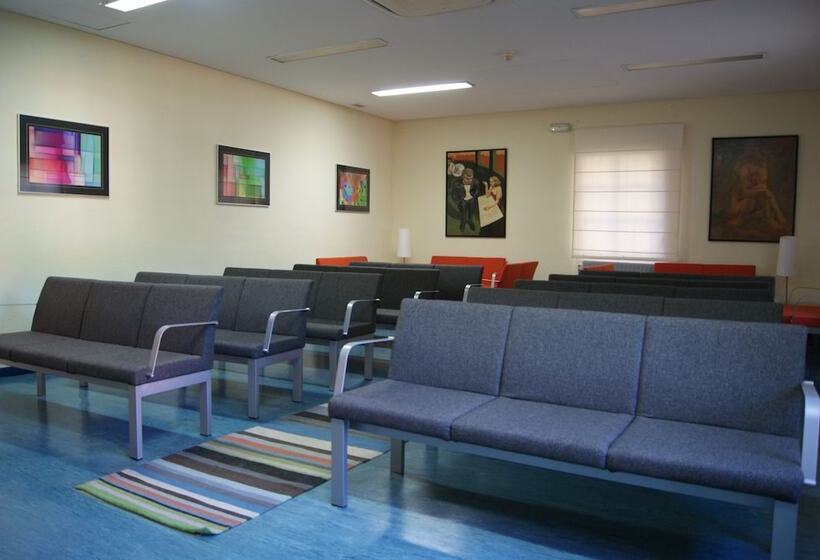 Albergue Inturjoven Huelva Hostel