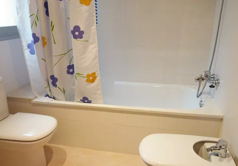 Apartamentos Papa Luna 3000