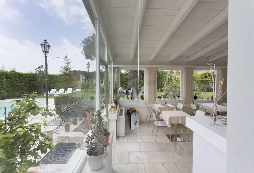 酒店 Casino Ridola