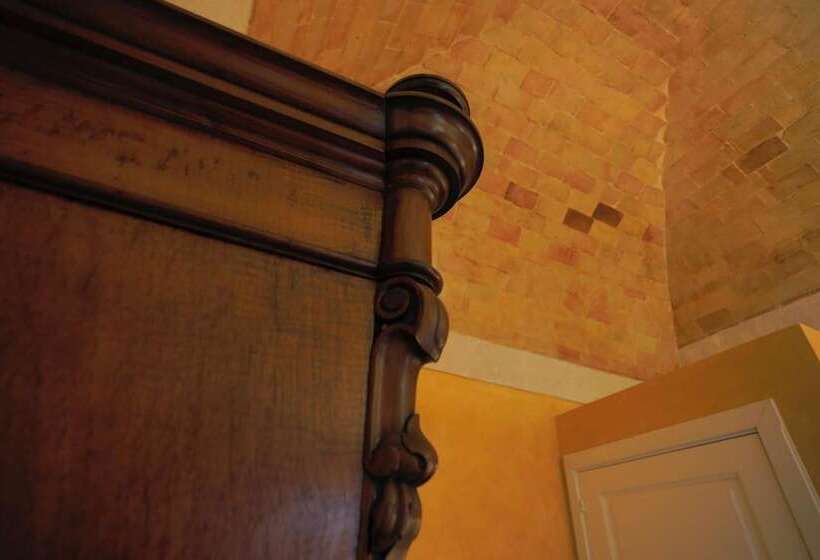 בית מלון כפרי Casino Ridola