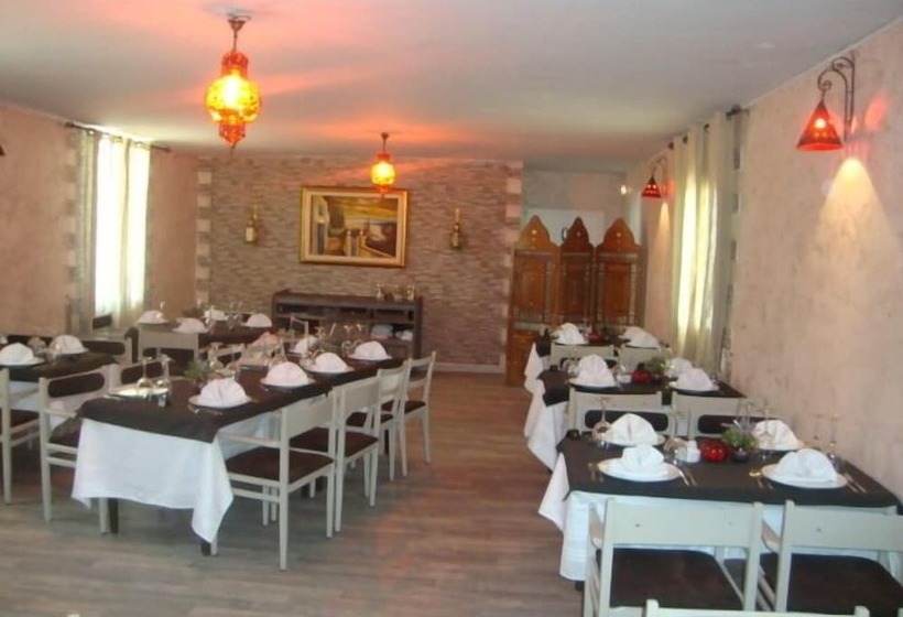 هتل Corniche Palace