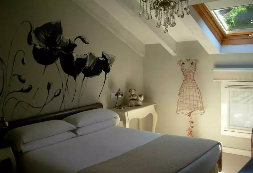 Отель El Jardin De Eugenia