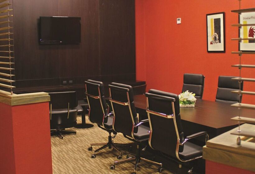 فندق Hilton Garden Inn Tucuman