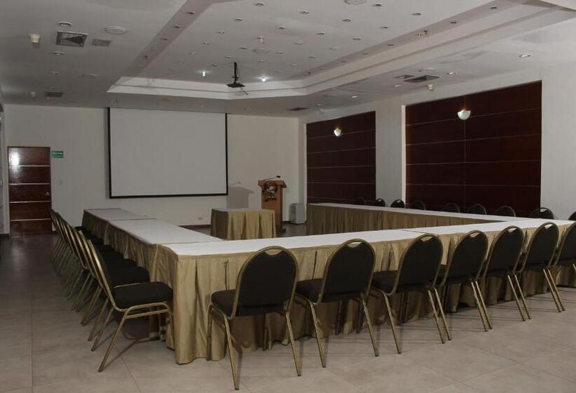 هتل Hippocampus Vacation Club