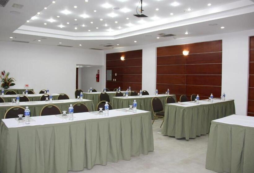 هتل Hippocampus Vacation Club