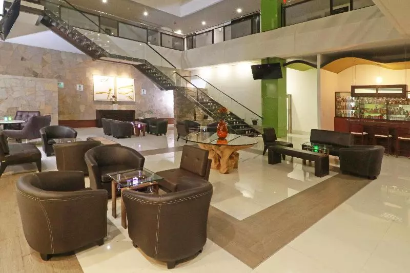 Hotelli Holiday Inn Queretaro Zona Krystal, An Ihg