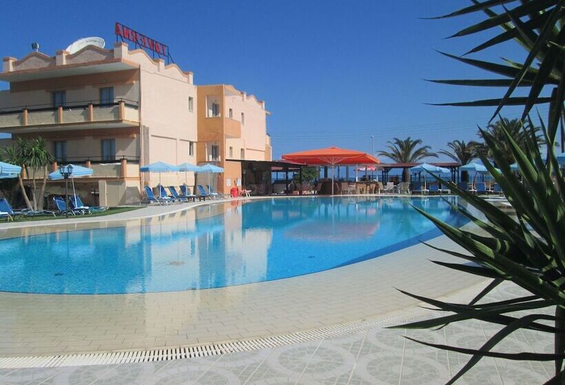 酒店 Ninos On The Beach