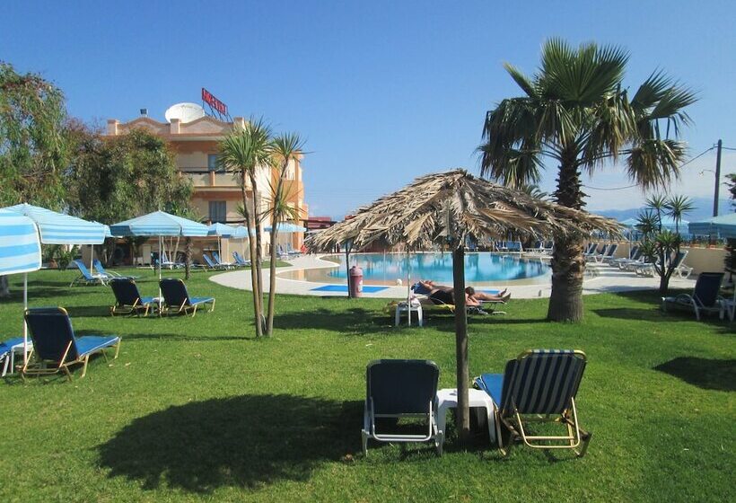 酒店 Ninos On The Beach