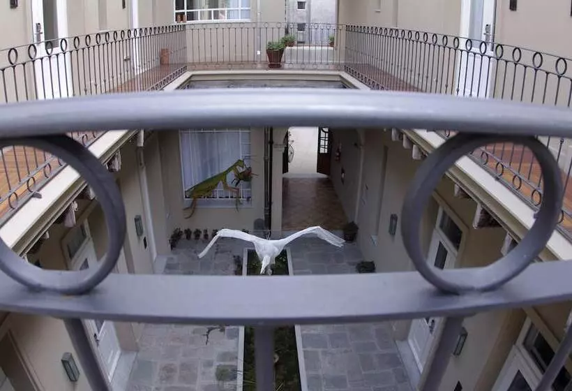 هتل Patios De San Telmo