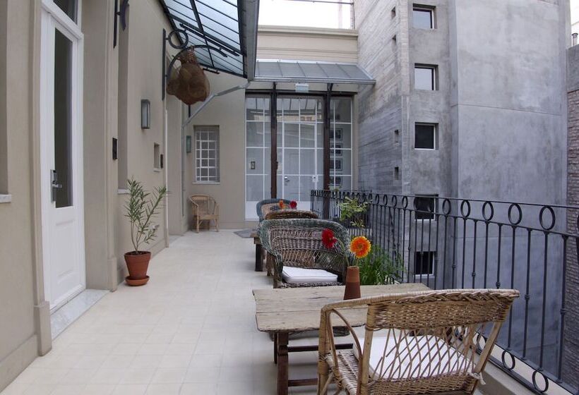 هتل Patios De San Telmo