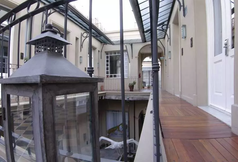 هتل Patios De San Telmo