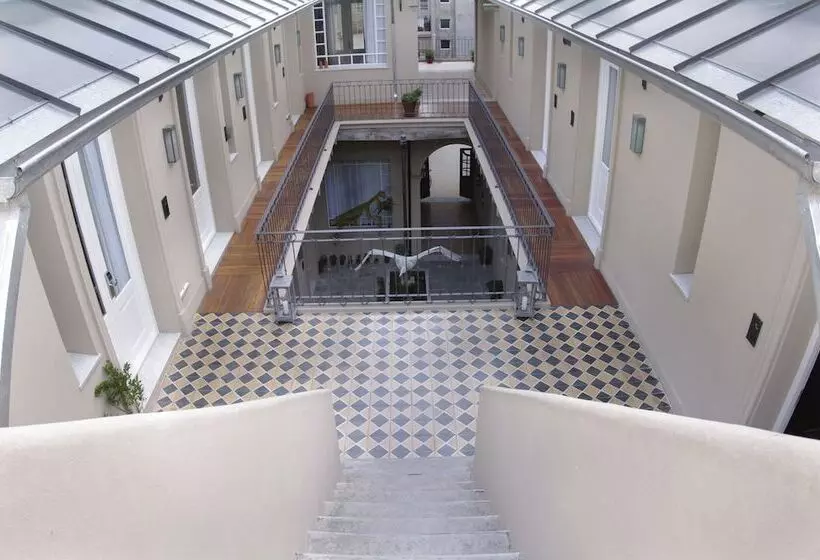 هتل Patios De San Telmo