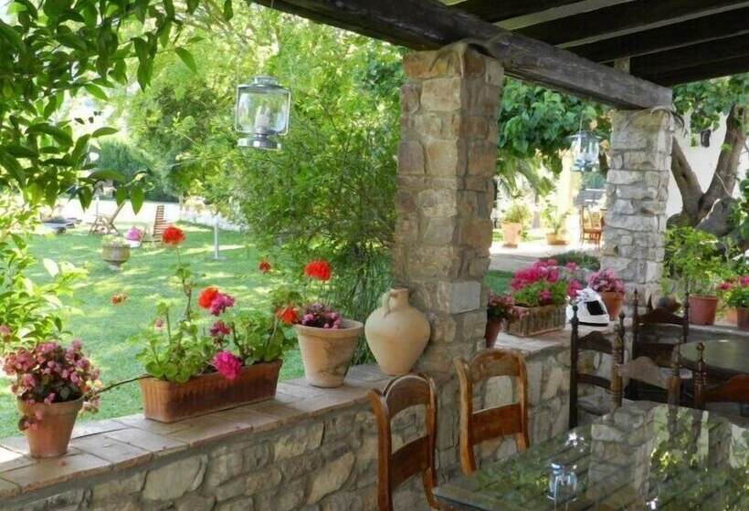 田舎風ホテル Hosteria Labordalla