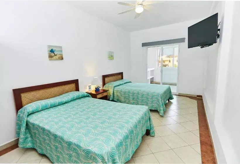 酒店 Suites Ixtapa Plaza