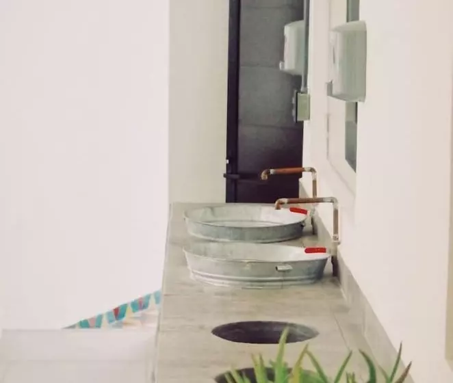 هتل Nahuala Hostal   Hostel