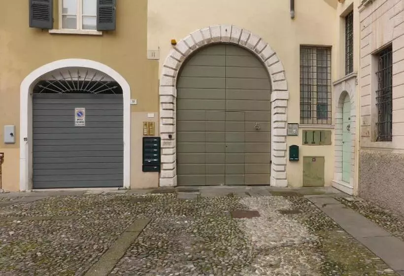 پانسیون Galleria D Arte   Foresteria