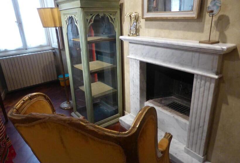 پانسیون Galleria D Arte Foresteria