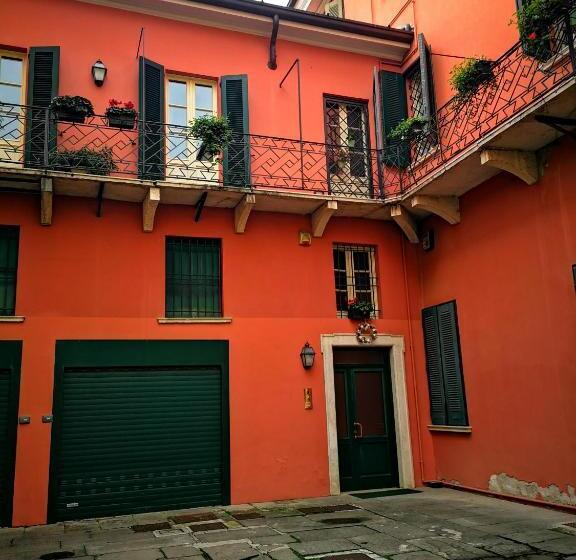 پانسیون Galleria D Arte Foresteria