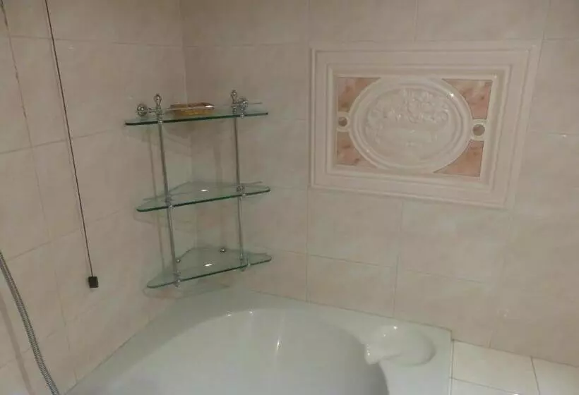 پانسیون Galleria D Arte   Foresteria