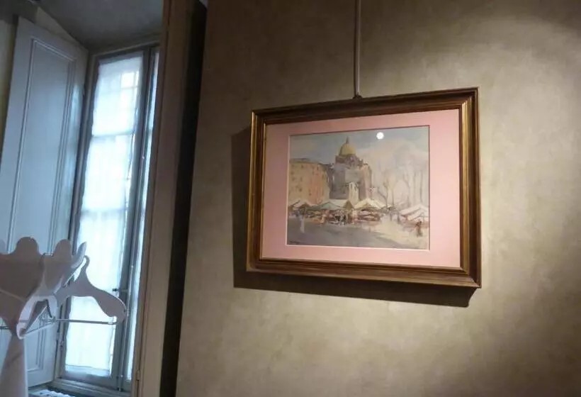 پانسیون Galleria D Arte   Foresteria