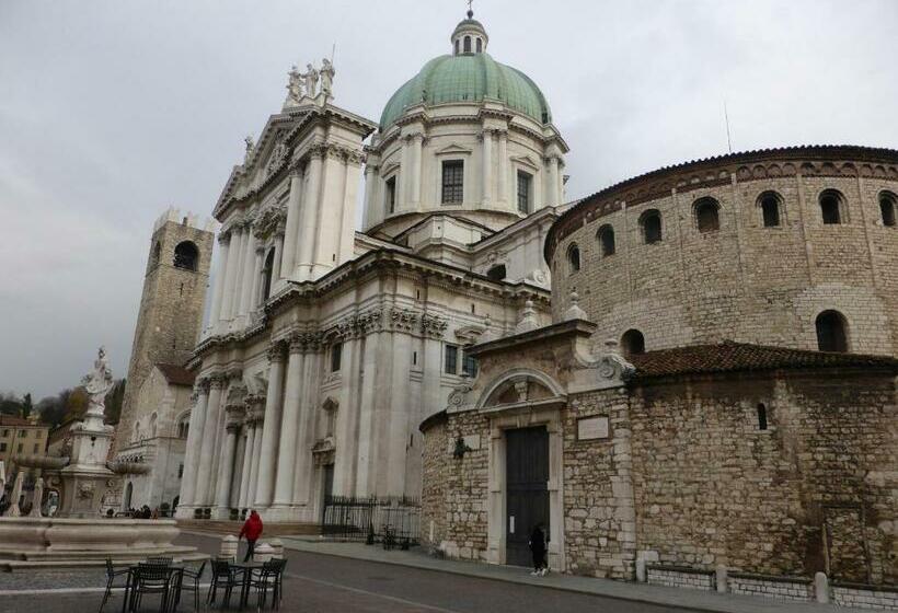 پانسیون Galleria D Arte Foresteria