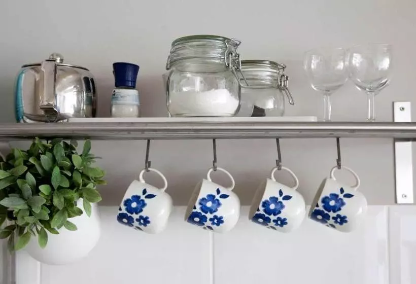 Coho Apartment Suites