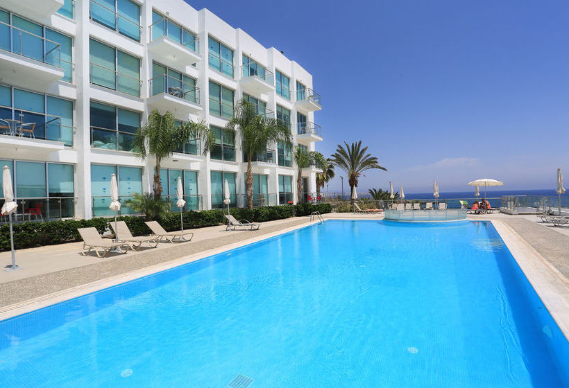 Coralli Spa Resort & Residence