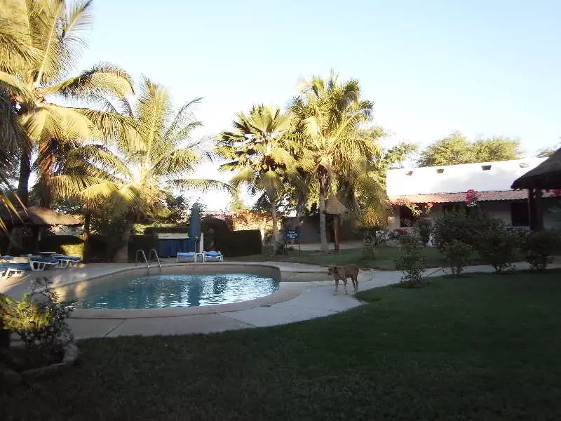 هتل Au Petit Jura