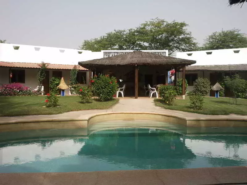 هتل Au Petit Jura