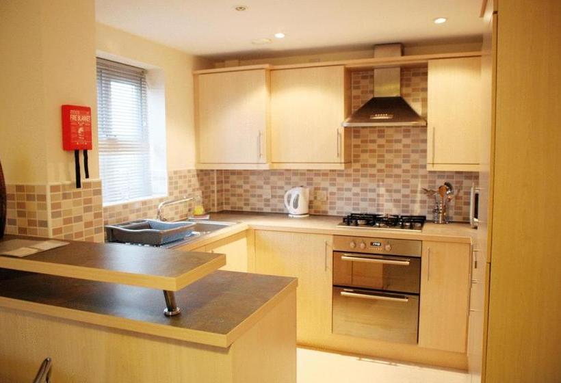 فندق Brunel Crescent